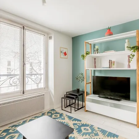 Louvre - Bellan 4* Париж