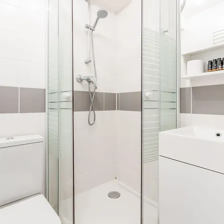 Aparthotel Louvre - Bellan 4*